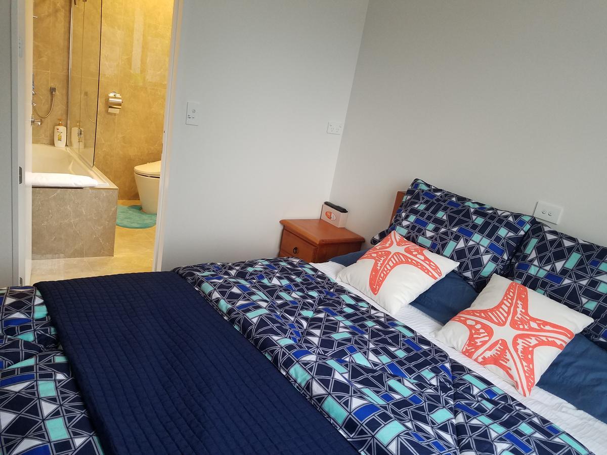New Smart Home Nearby Plaza Оукланд Екстериор снимка