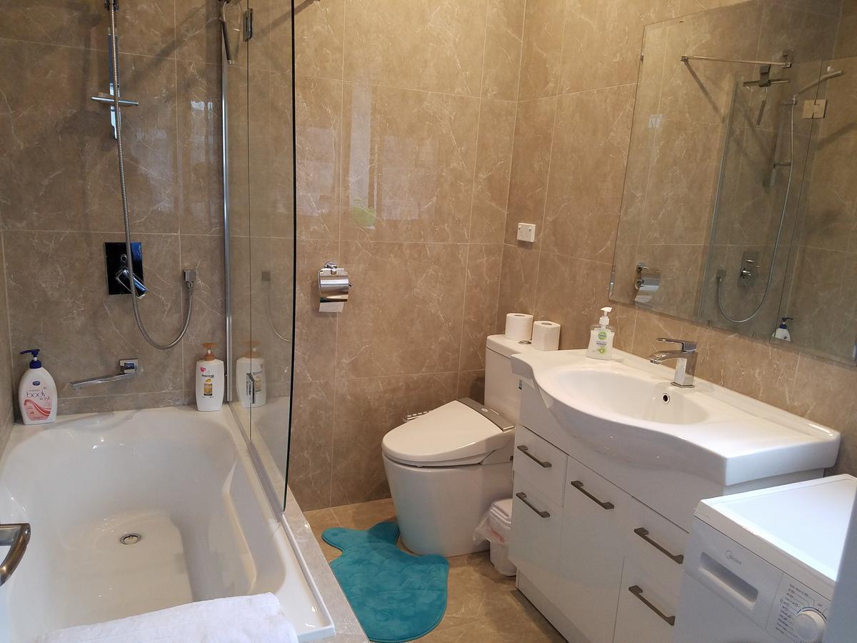 New Smart Home Nearby Plaza Оукланд Екстериор снимка