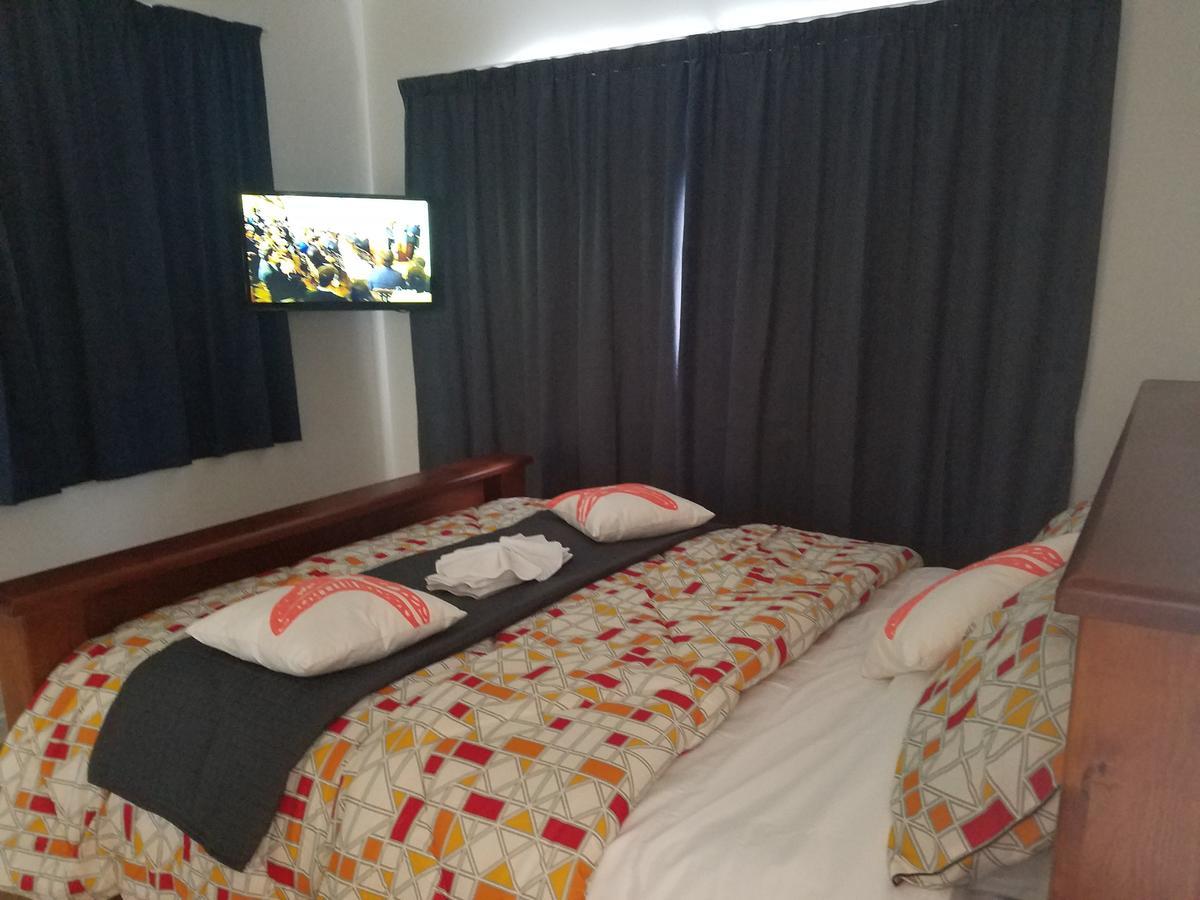 New Smart Home Nearby Plaza Оукланд Екстериор снимка